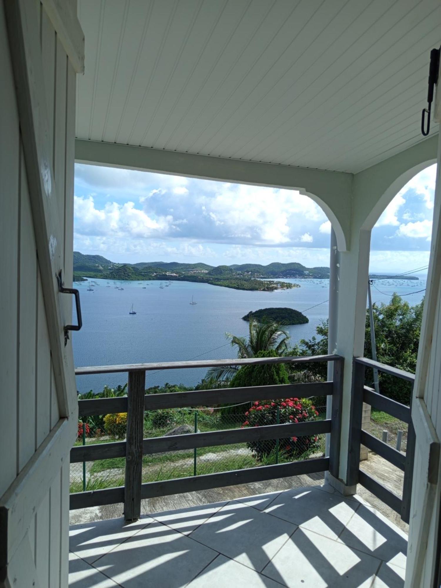 "Au Magnifique Vue " Villa Le Marin ภายนอก รูปภาพ